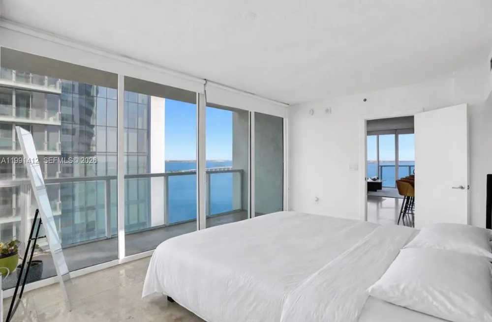 665 NE 25th St #2105 Miami, FL 33137