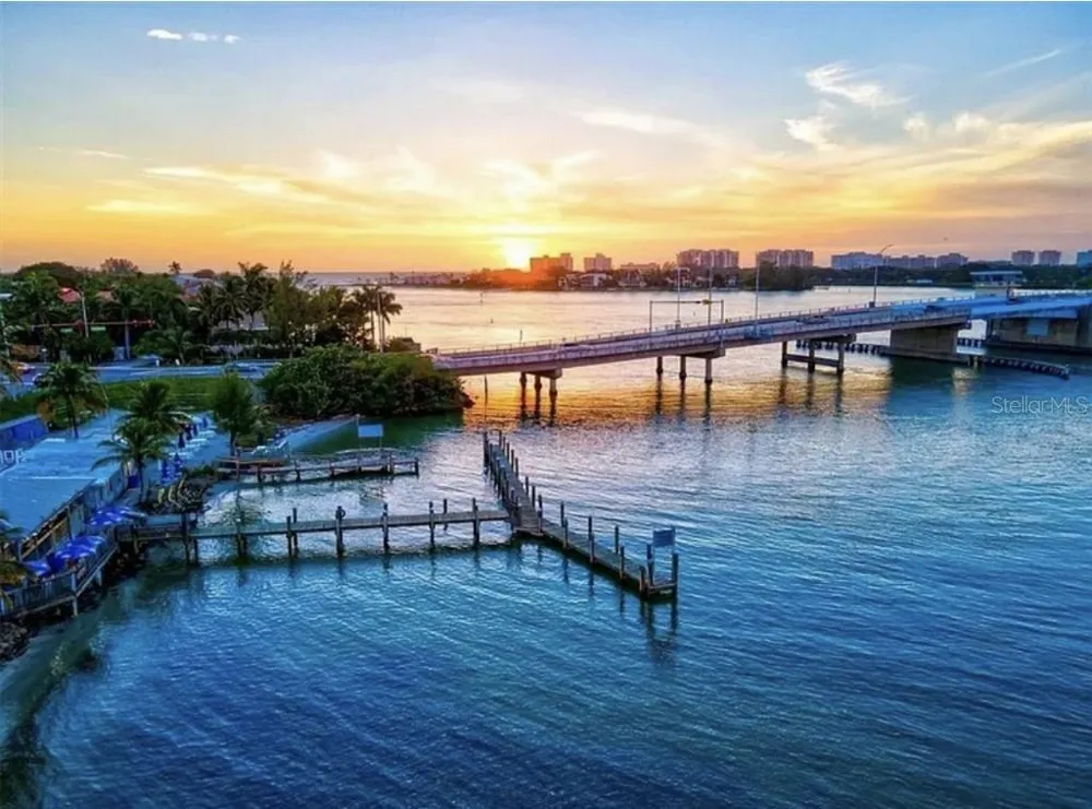 1926 HARBOURSIDE DRIVE #1302 Longboat Key, FL 34228
