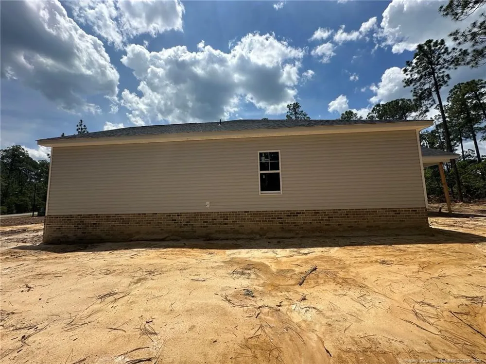 15640 Raccoon Run Wagram, NC 28396