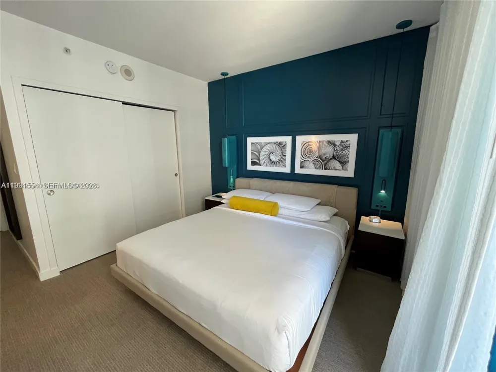 17315 Collins Ave #1501 Sunny Isles Beach, FL 33160