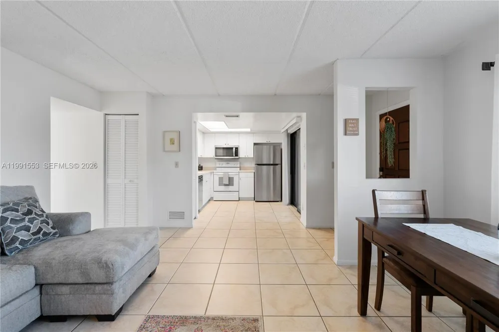 1145 Shannon #39 Indialantic, FL 32903