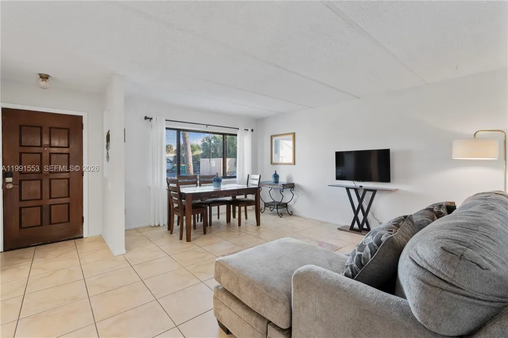 1145 Shannon #39 Indialantic, FL 32903