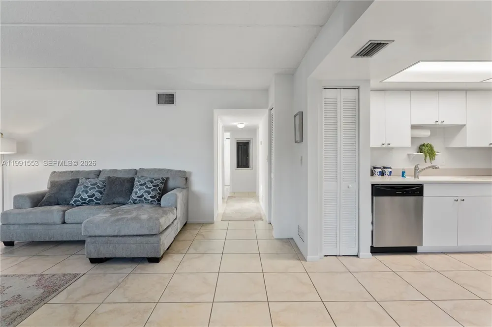 1145 Shannon #39 Indialantic, FL 32903