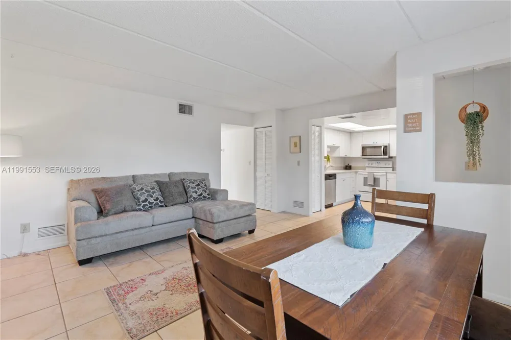 1145 Shannon #39 Indialantic, FL 32903