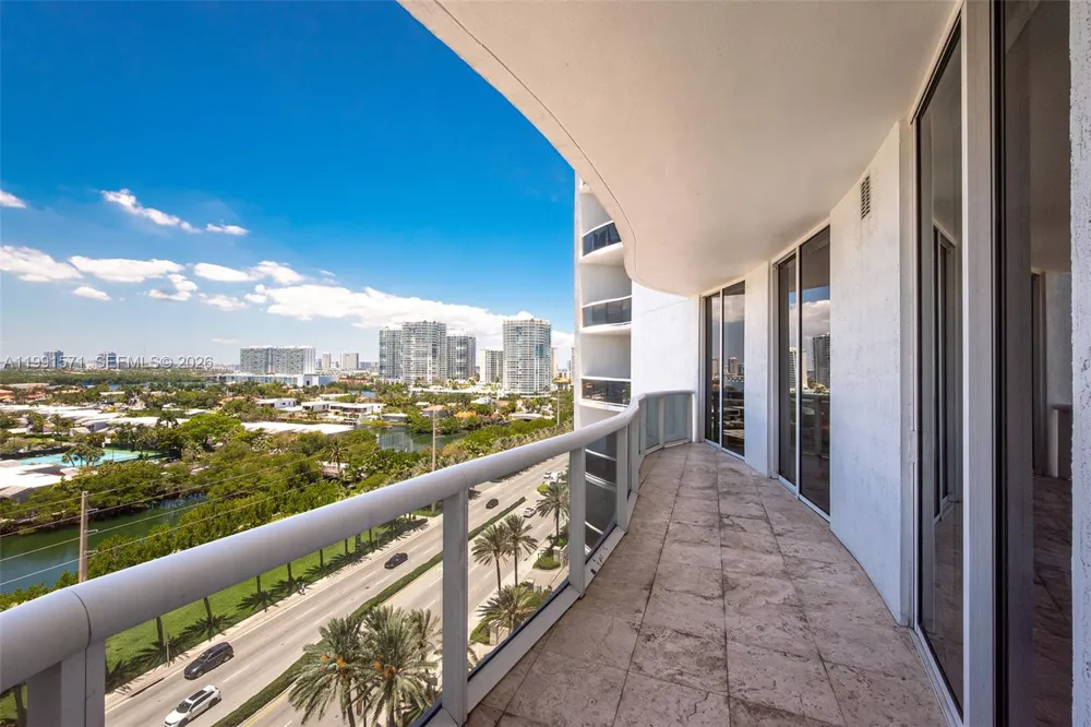 16001 collins ave #1005 Sunny Isles Beach, FL 33160
