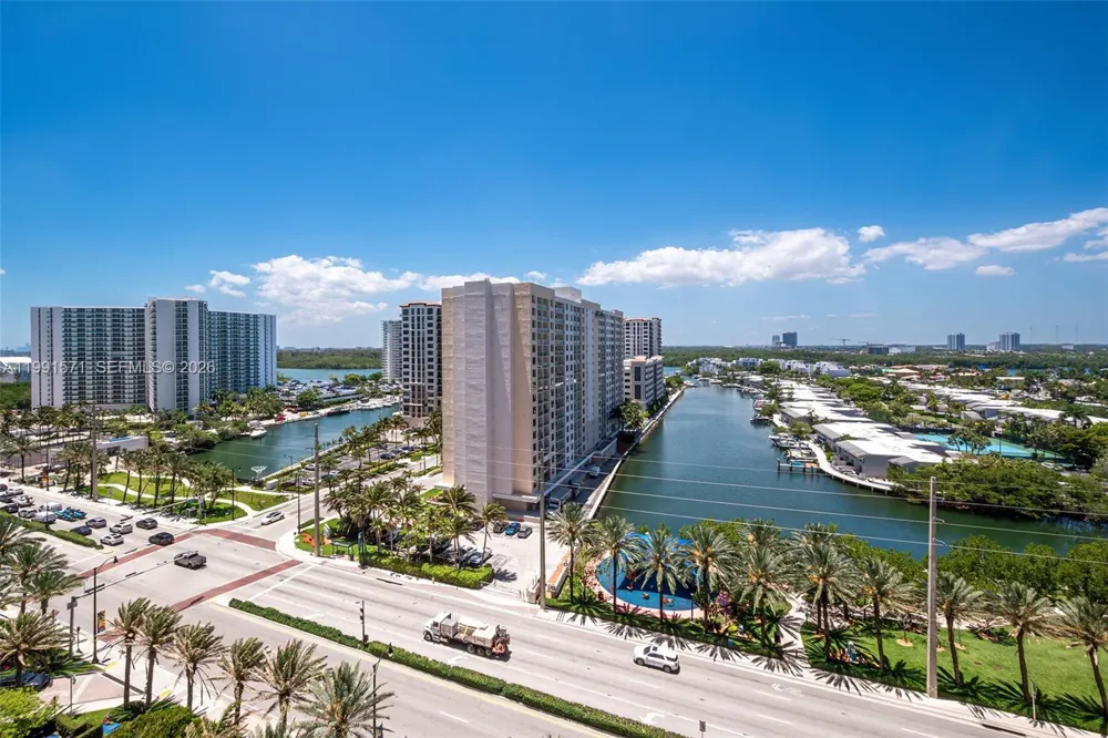 16001 collins ave #1005 Sunny Isles Beach, FL 33160