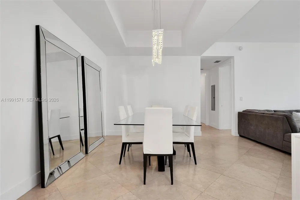 16001 collins ave #1005 Sunny Isles Beach, FL 33160