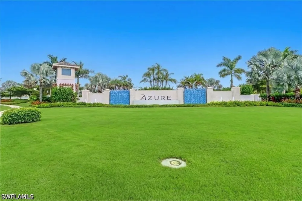 Saint Lucia Drive Naples, FL 34114