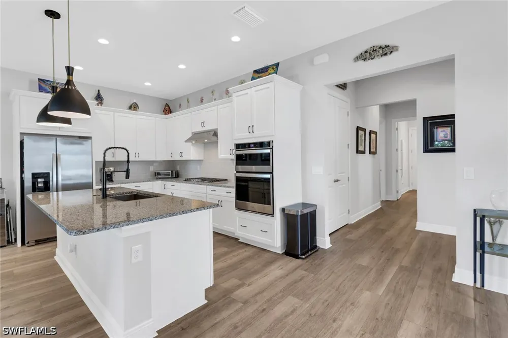 Saint Lucia Drive Naples, FL 34114