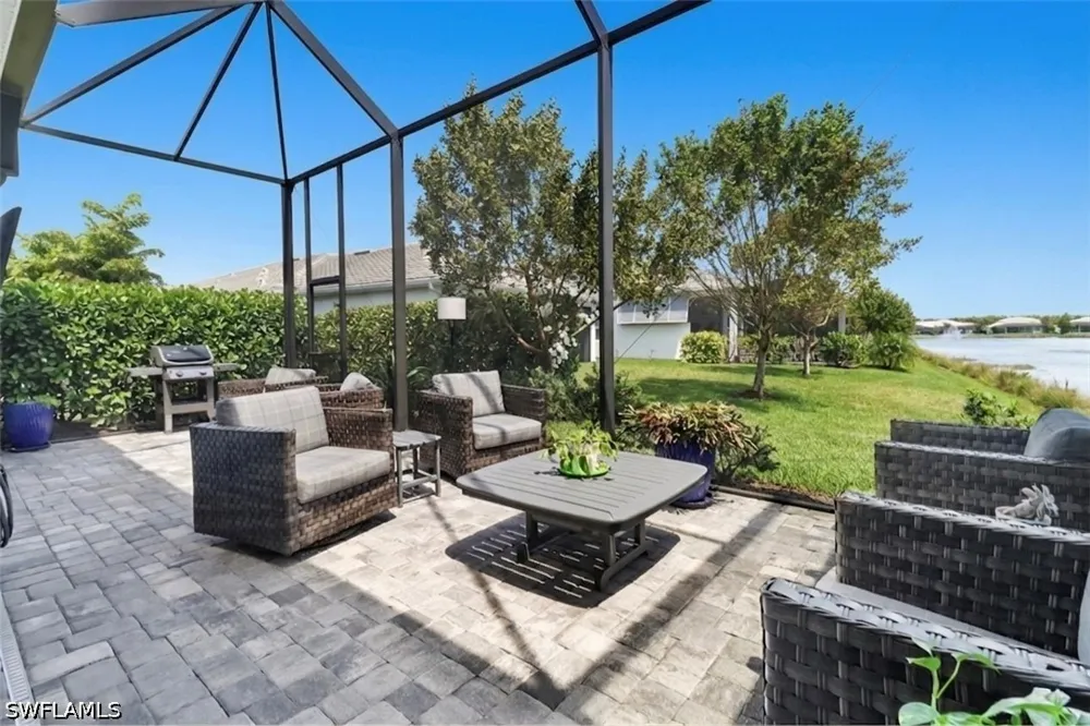 Saint Lucia Drive Naples, FL 34114