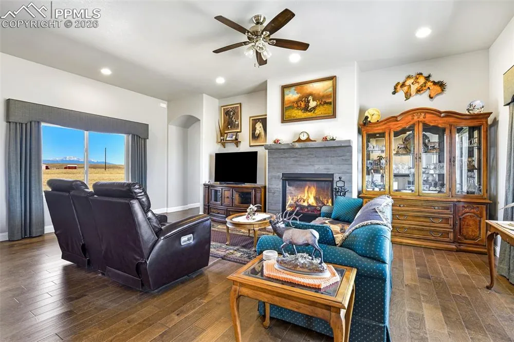 19805 Joyful View Calhan, CO 80808