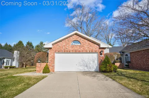 6361 Squire Lake Drive