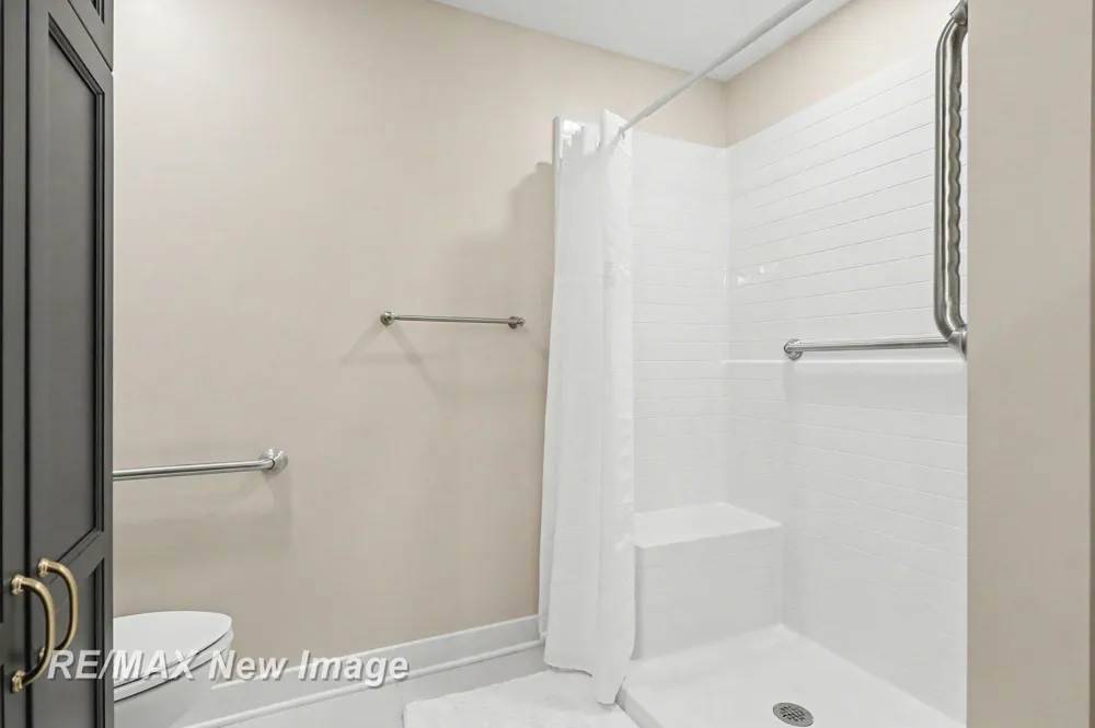 419 Copper Leaf Court Midland City, MI 48642