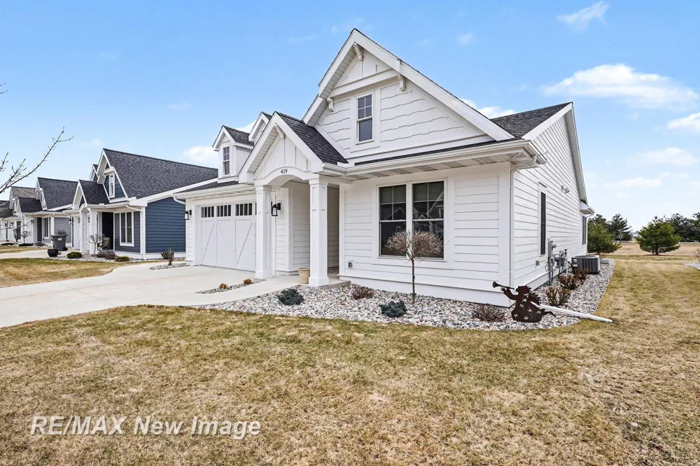 419 Copper Leaf Court Midland City, MI 48642