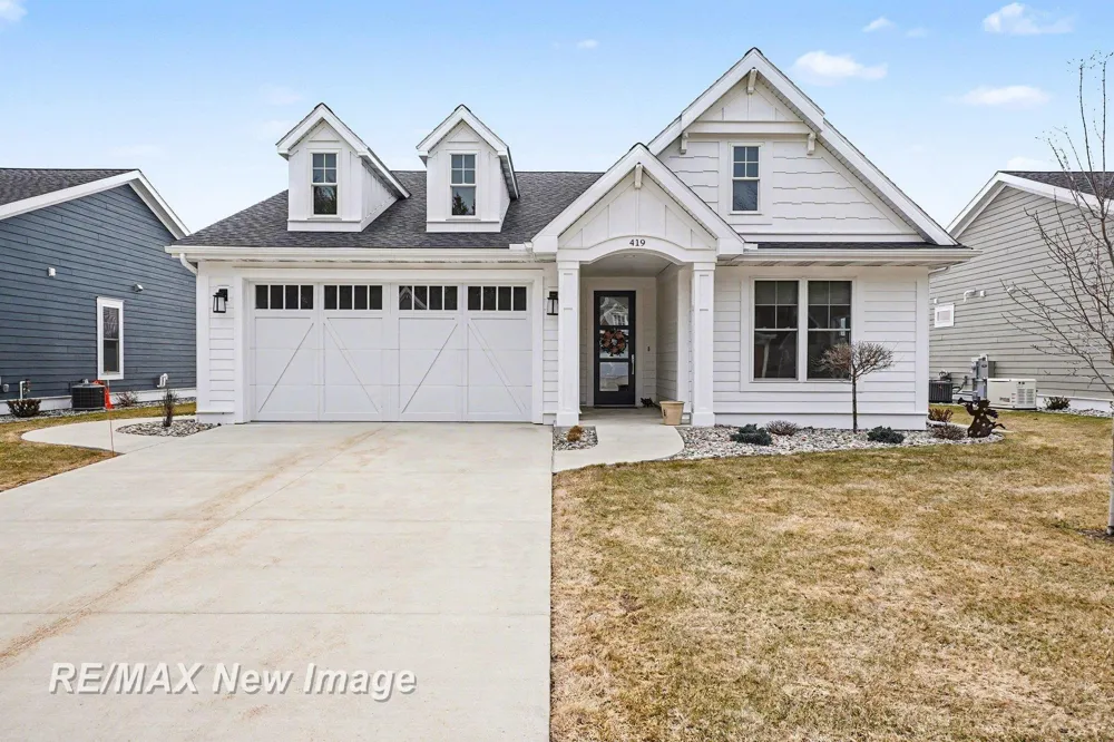 419 Copper Leaf Court Midland City, MI 48642
