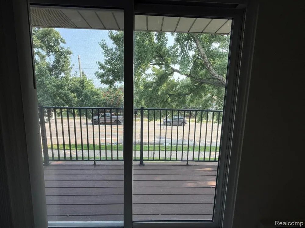 19585 Masonic Boulevard #21 Roseville City, MI 48066