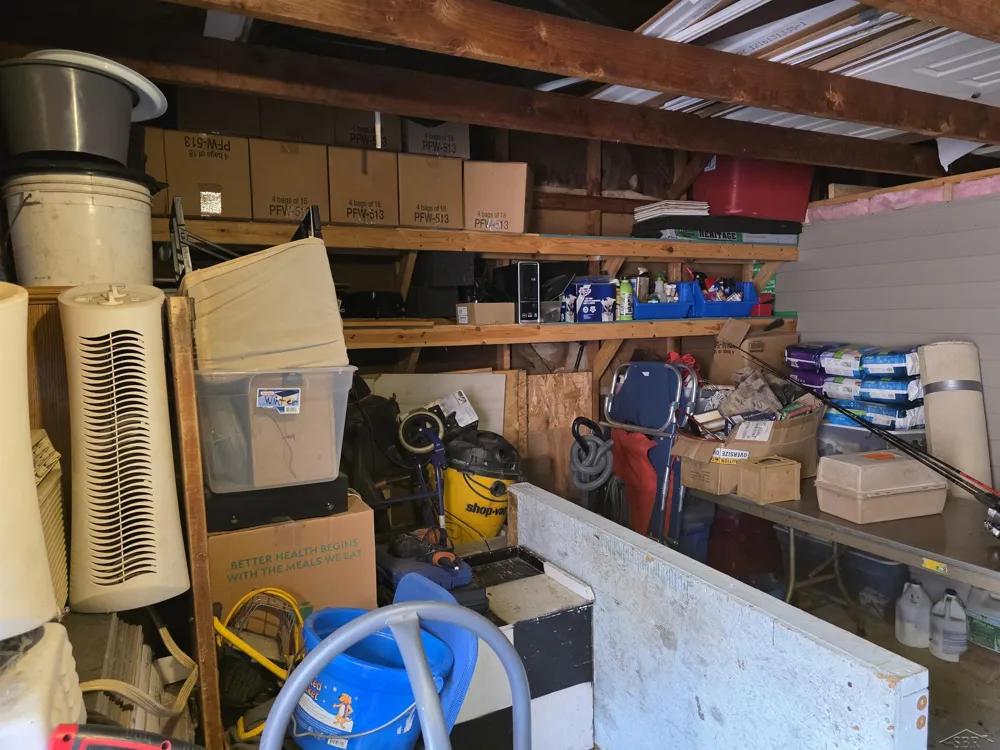 1711 S Poseyville Road Ingersoll Township, MI 48640