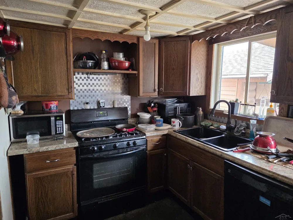 1711 S Poseyville Road Ingersoll Township, MI 48640