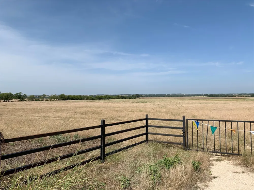 1600 Fm-970 Florence, TX 76527