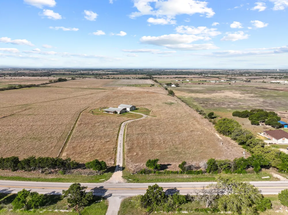 1600 Fm-970 Florence, TX 76527
