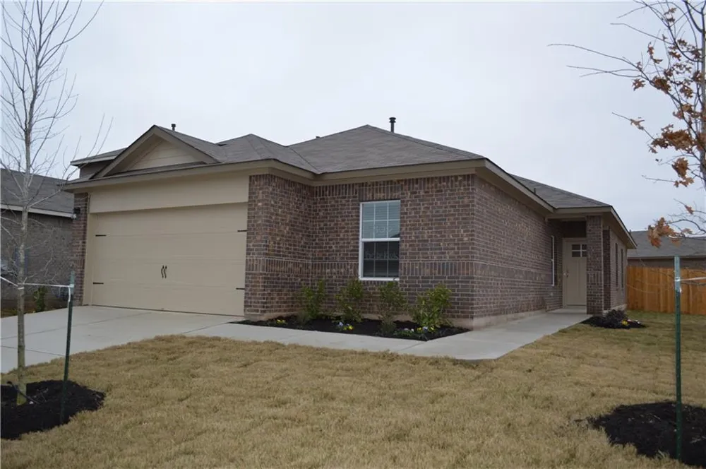 2800 Bridekirk Drive Round Rock, TX 78664
