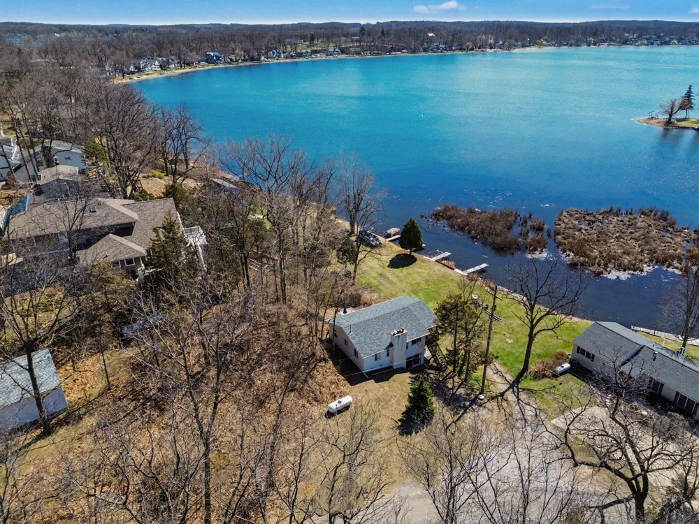 5884 Rays Drive Onsted, MI 49265