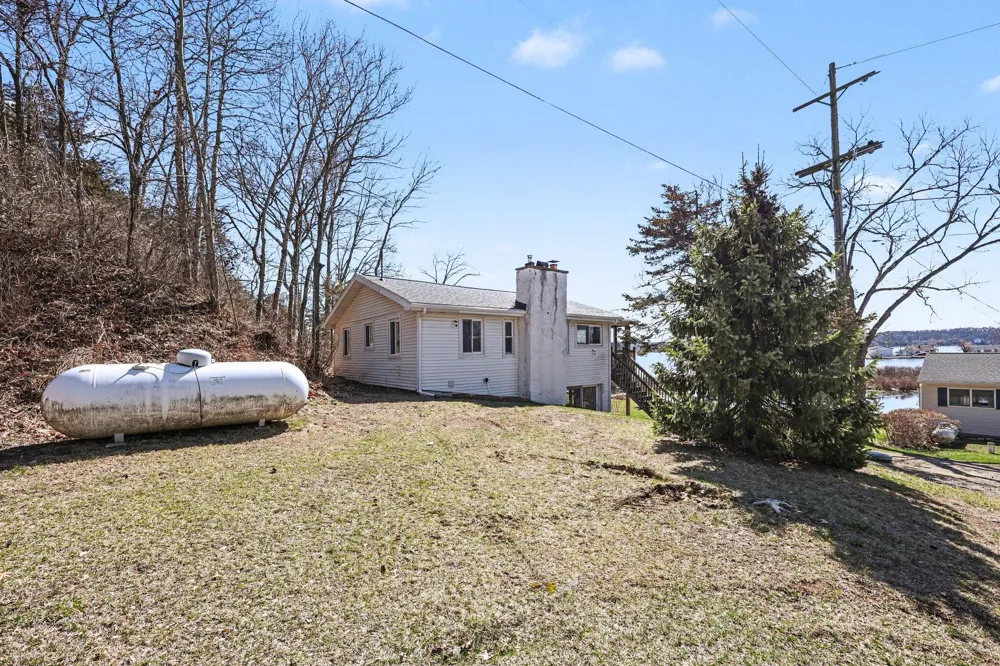 5884 Rays Drive Onsted, MI 49265
