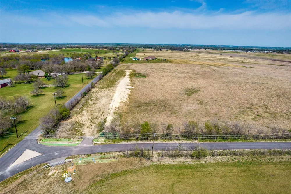 801 Riddels Sherman, TX 75092