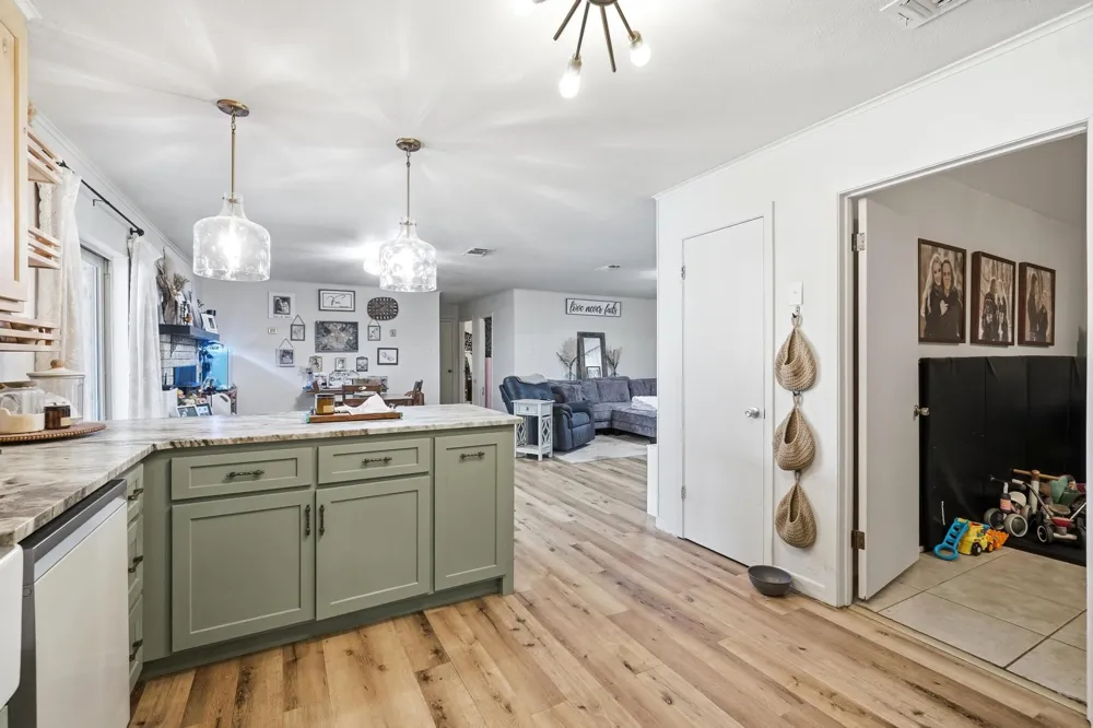 1306 Westhill Lane Coleman, TX 76834