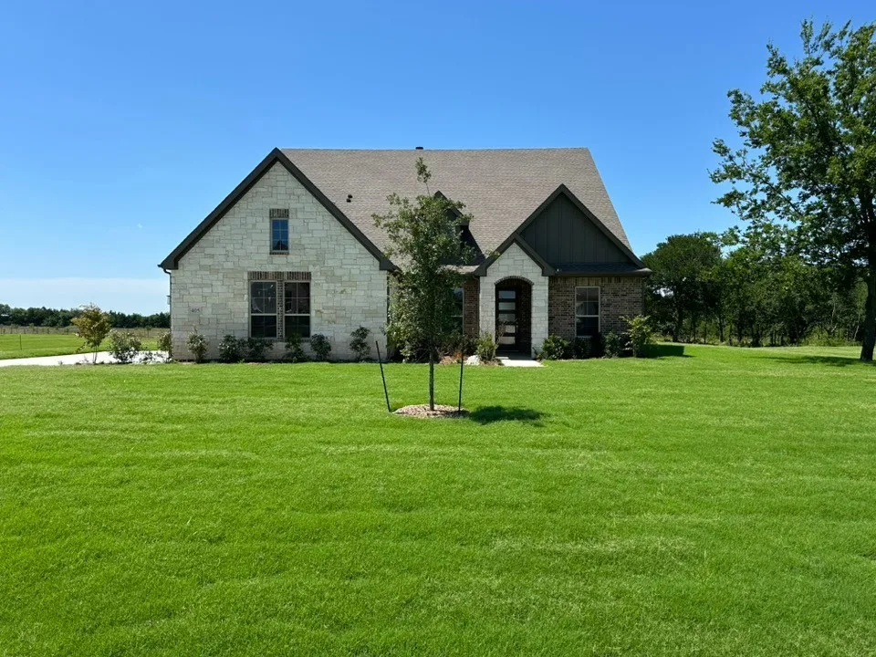 405 Cobb Road Leonard, TX 75452