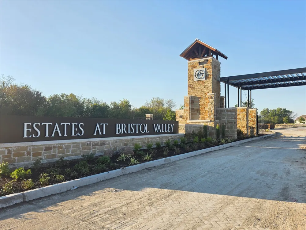 349 Bristol Valley Court Heath, TX 75032