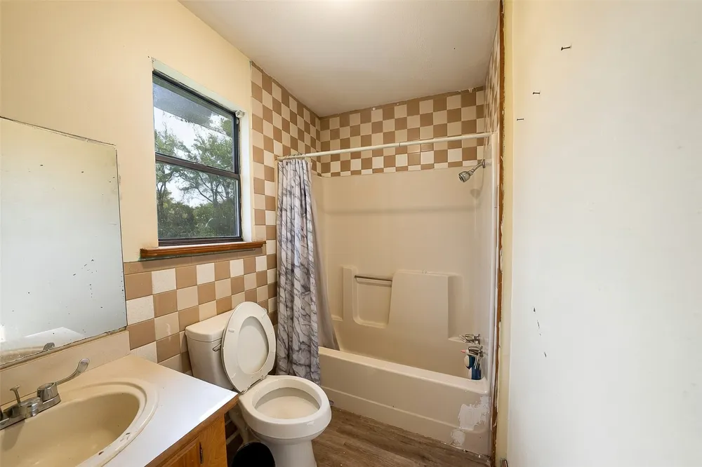 10813 Fm 773 Ben Wheeler, TX 75754