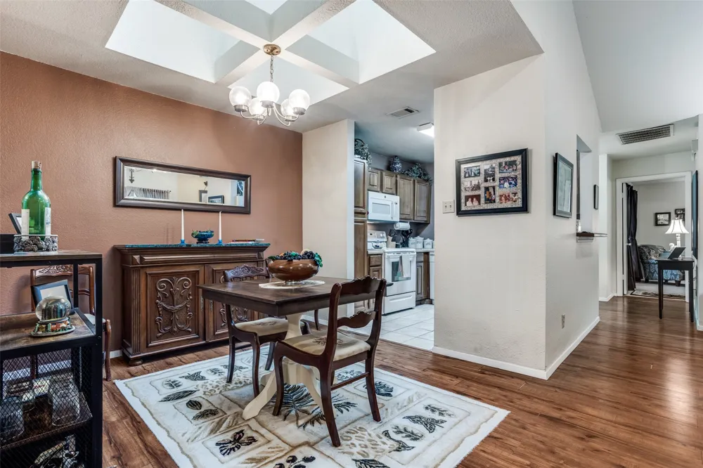 1106 Woburn Drive Garland, TX 75043