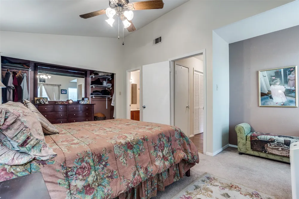1106 Woburn Drive Garland, TX 75043