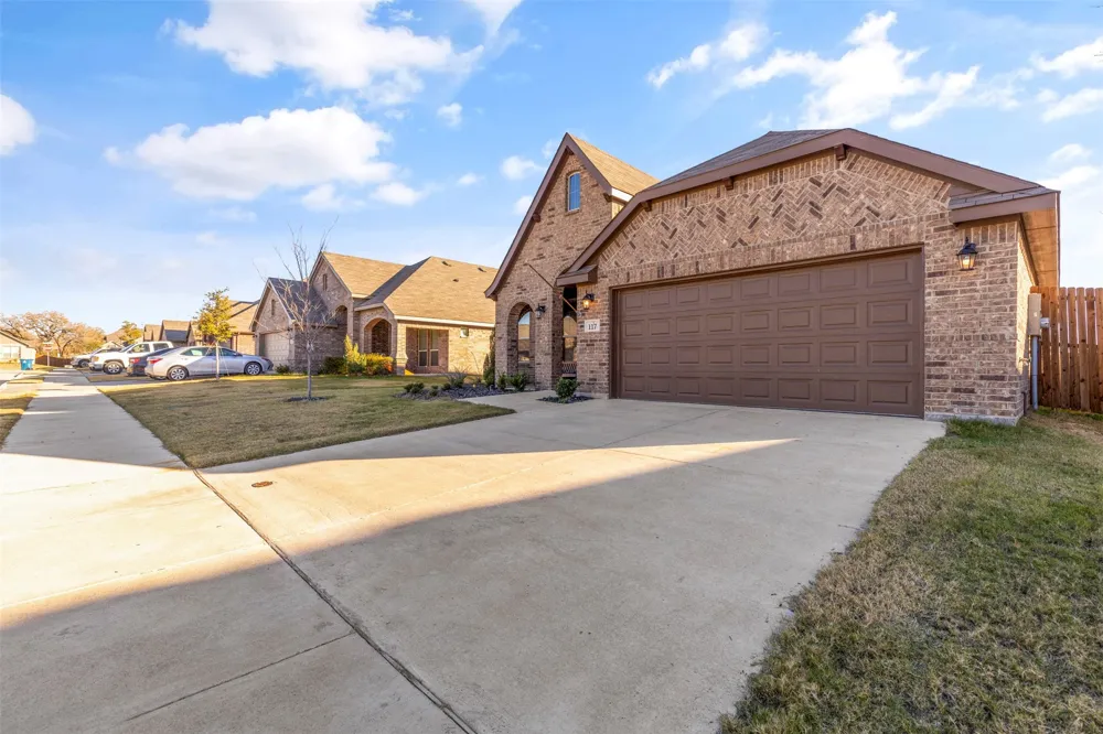 117 Cheryl Drive Keene, TX 76059