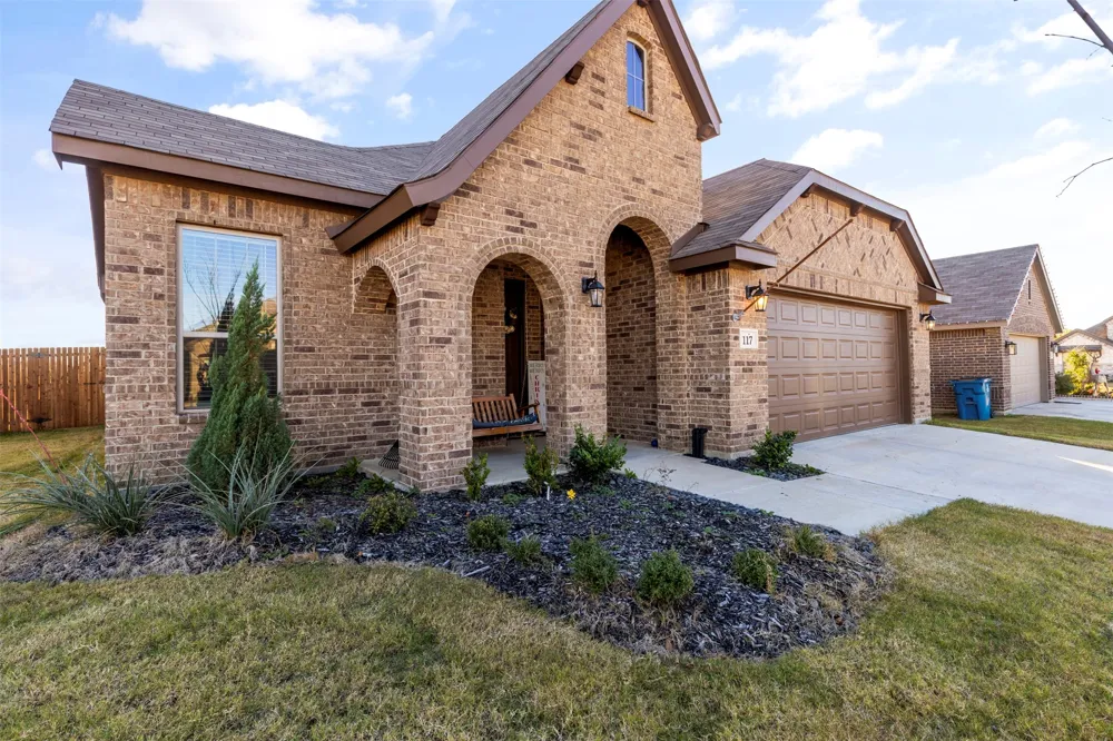 117 Cheryl Drive Keene, TX 76059