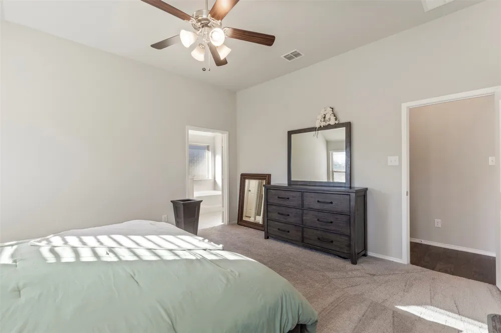 117 Cheryl Drive Keene, TX 76059