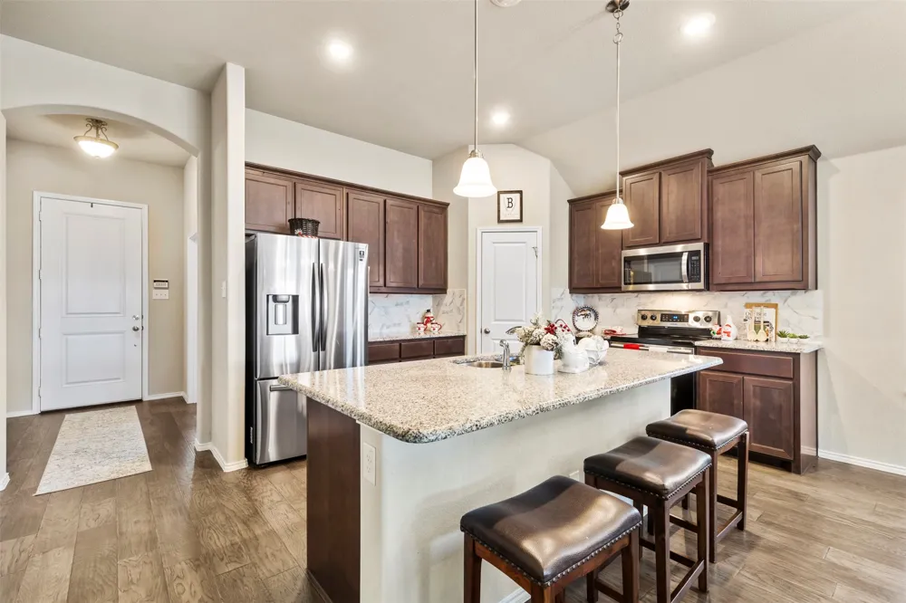 117 Cheryl Drive Keene, TX 76059