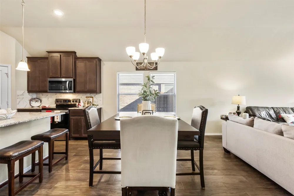 117 Cheryl Drive Keene, TX 76059