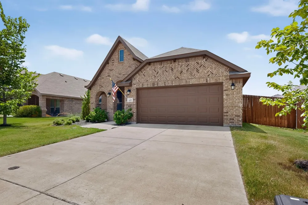 117 Cheryl Drive Keene, TX 76059