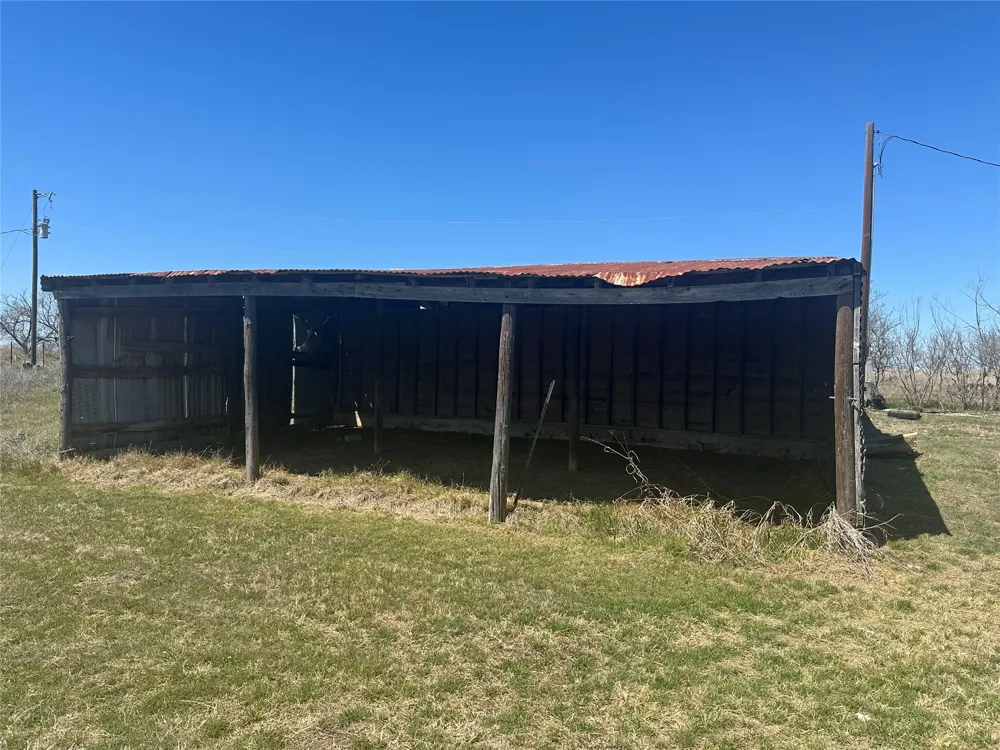 200 County Road 336 Goldthwaite, TX 76844