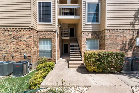 14277 Preston Road #823