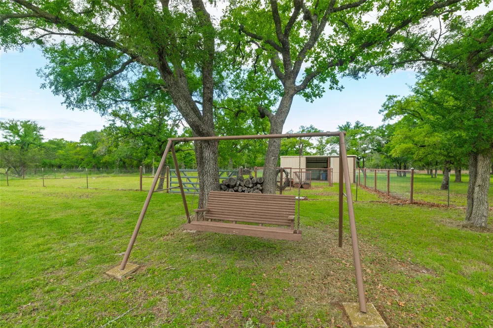 970 Live Oak Road Santo, TX 76472