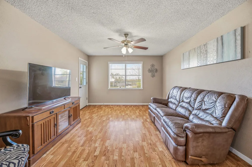 925 Kirk Street Hico, TX 76457