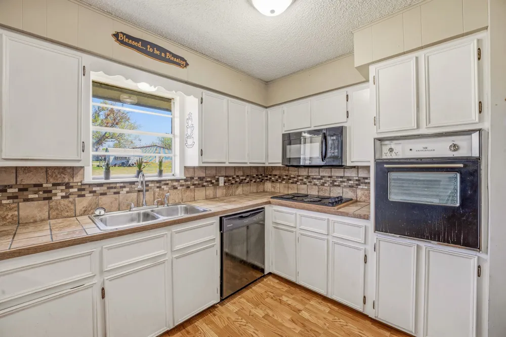 925 Kirk Street Hico, TX 76457