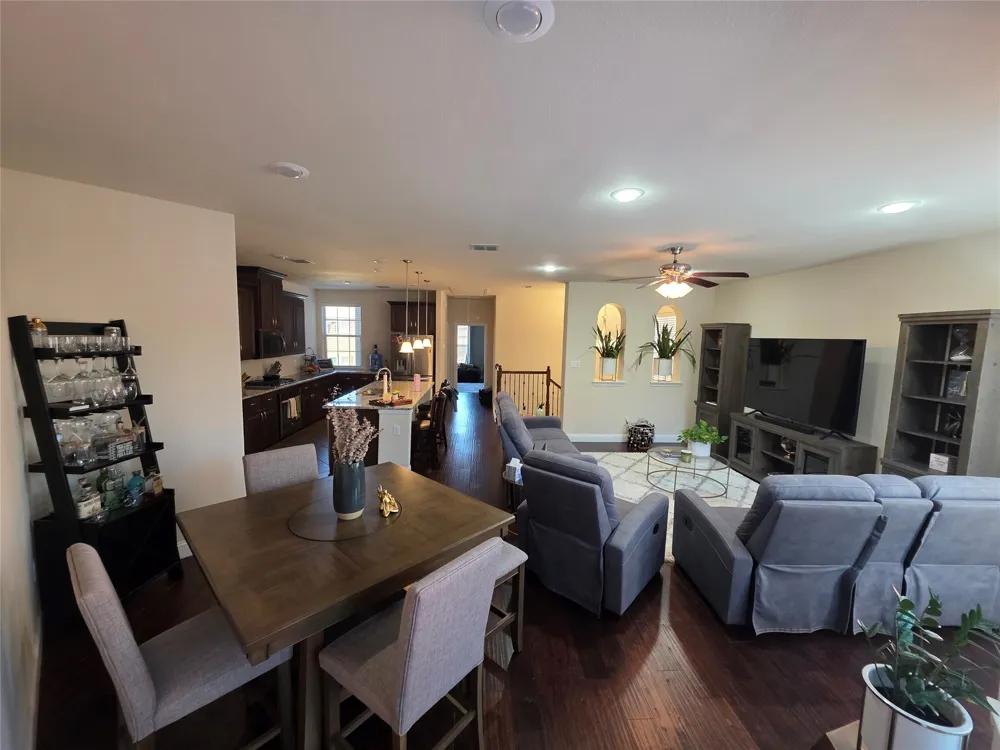 7305 Venice Drive #1 Grand Prairie, TX 75054