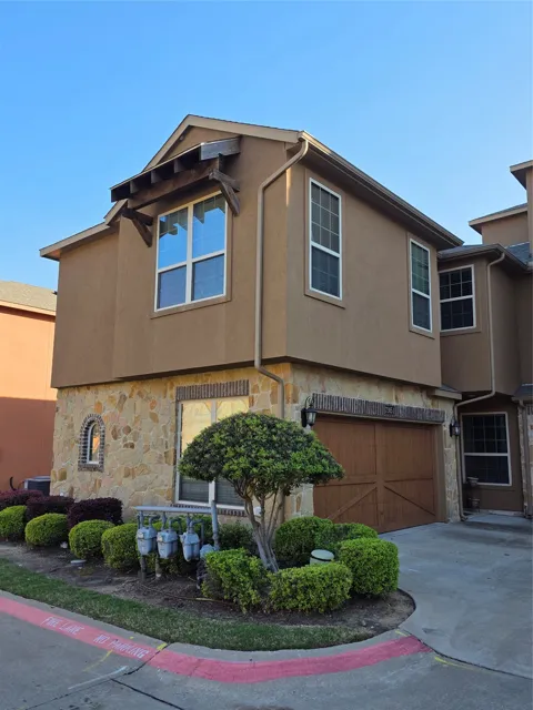 7305 Venice Drive #1