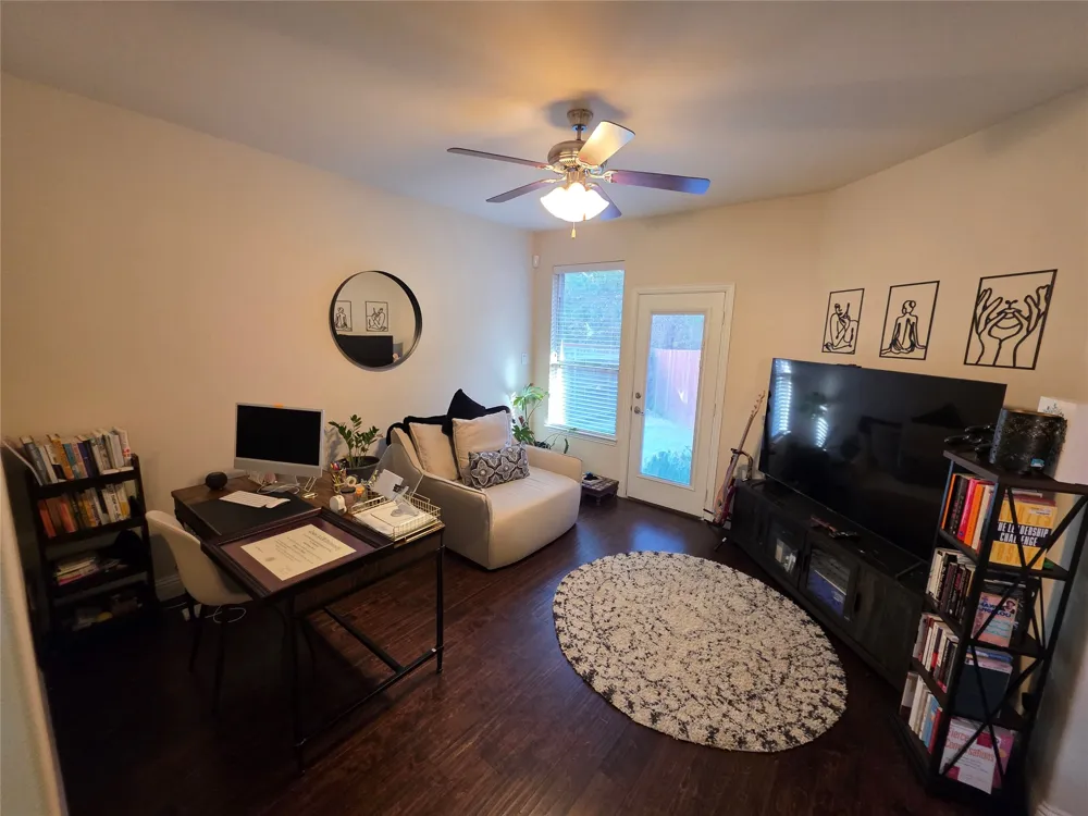 7305 Venice Drive #1 Grand Prairie, TX 75054
