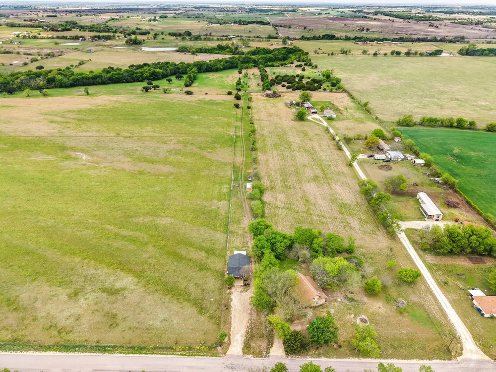 13390 Bendle Road Troy, TX 76579