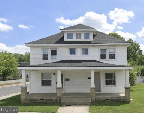 23 CLARK STREET